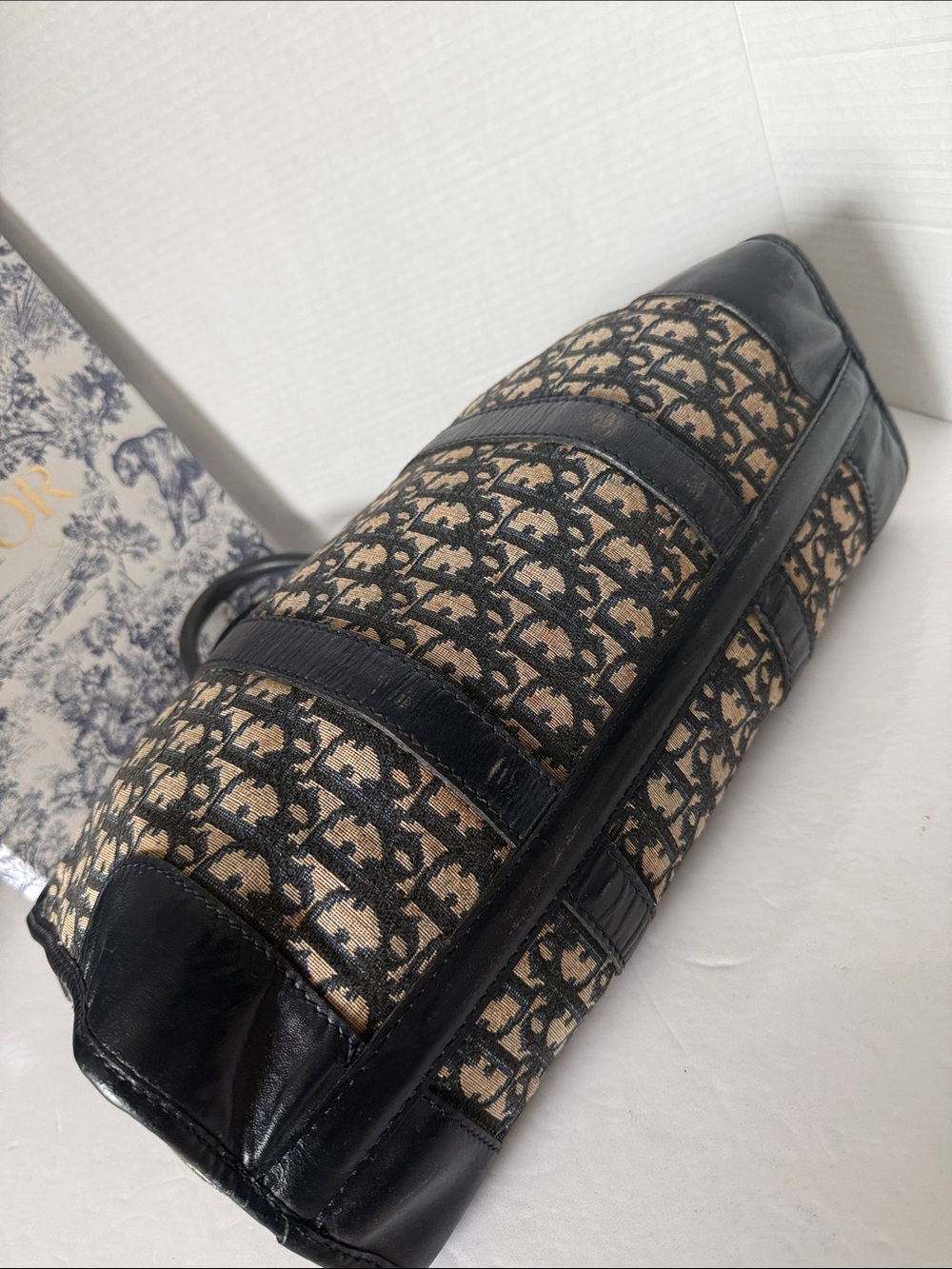 Authentic Dior Black and Beige Large Boston Handbag. - Picture 10 of 17